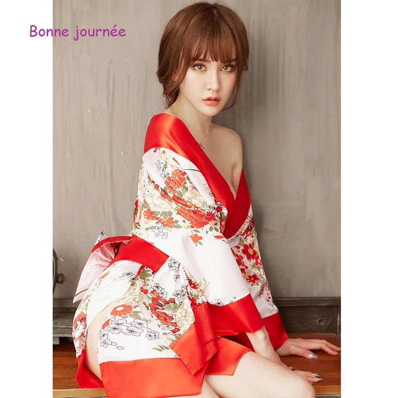 Японская сексуальная белье кимоно-юбка униформа соблазнительного цветочного халата порно секс взрослые эротический косплей аниме фантазия.