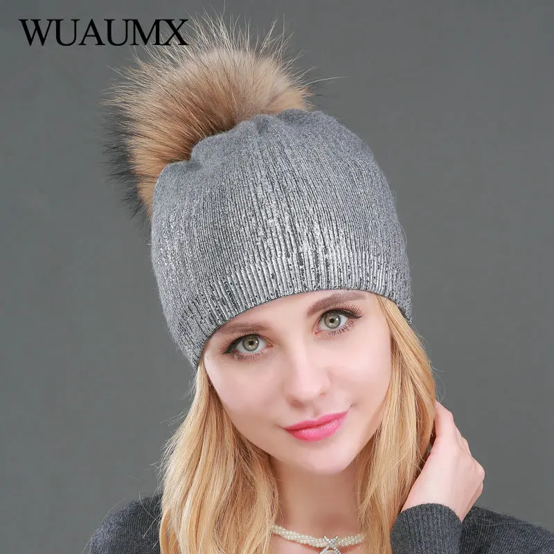 Wuaumx женские зимние шапки Skullies Beanies, шапка для женщин из натурального меха енота, вязаная шерстяная шапка с помпоном, шапка с серебристым и золотистым принтом