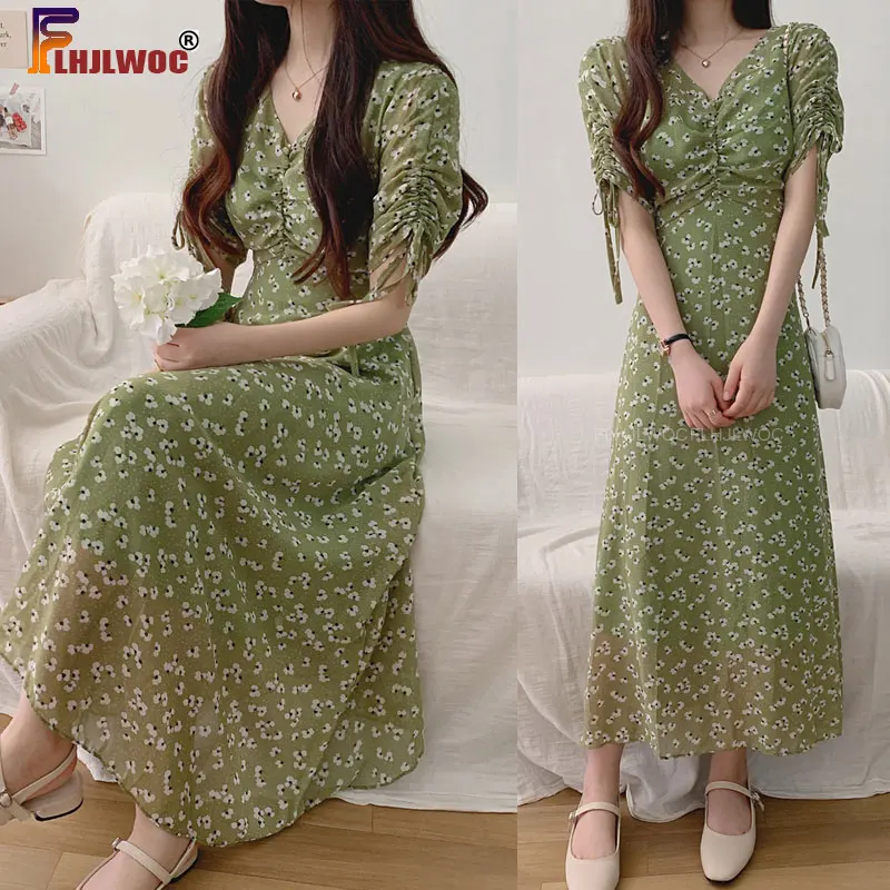 Женское драпированное платье с цветочным принтом длинное приталенное в