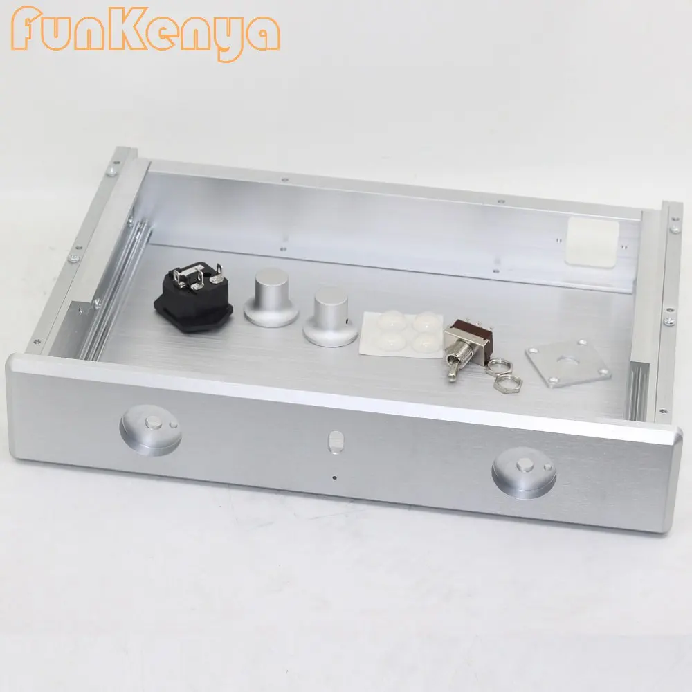 Размер (мм) :W330 H61.5 D228 передний ступенчатый/наконечник усилителя/ЦАП-декодер