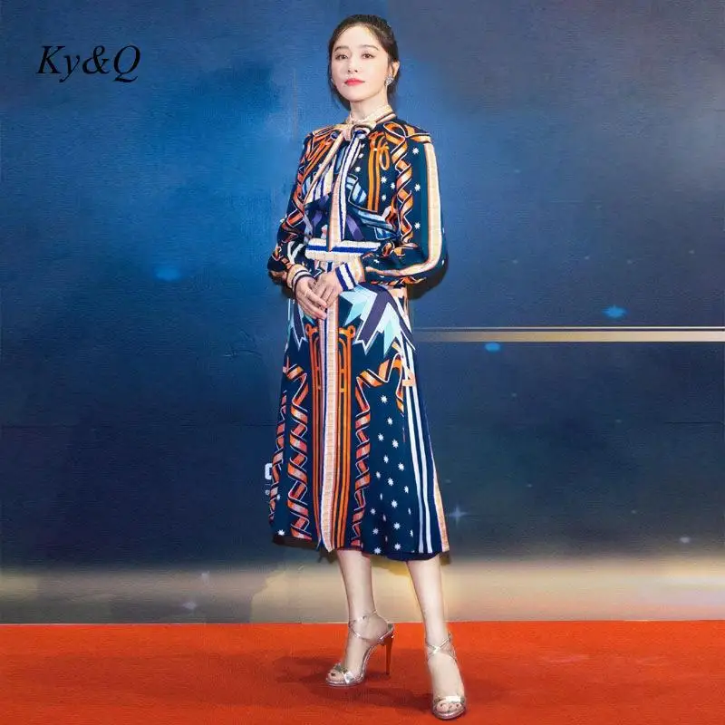 Женское модельное Брендовое вечернее платье синее винтажное трапециевидной