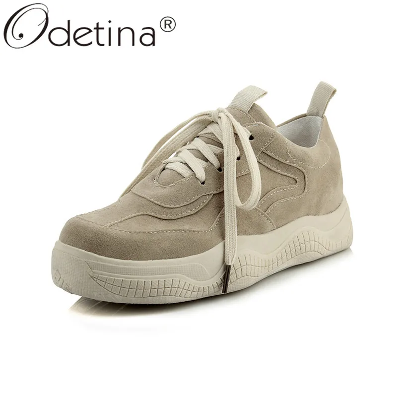 Odetina/Новые модные женские туфли на плоской платформе; удобные женские кроссовки на толстой подошве со шнуровкой; Повседневная прогулочная обувь в стиле Харадзюку; большие размеры 46