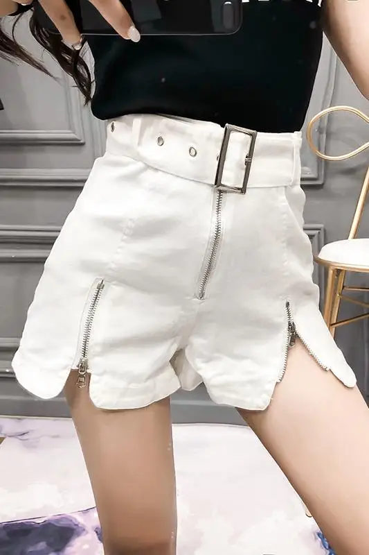

2020 NEW summer fashion women high waist wide belt open metal sexy shorts girl's club short pants denim V522