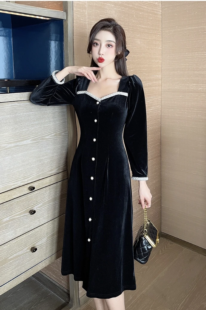 

COIGARSAM Women one-piece dress korean Beading Square Collar High Waist Dresses Black 8531