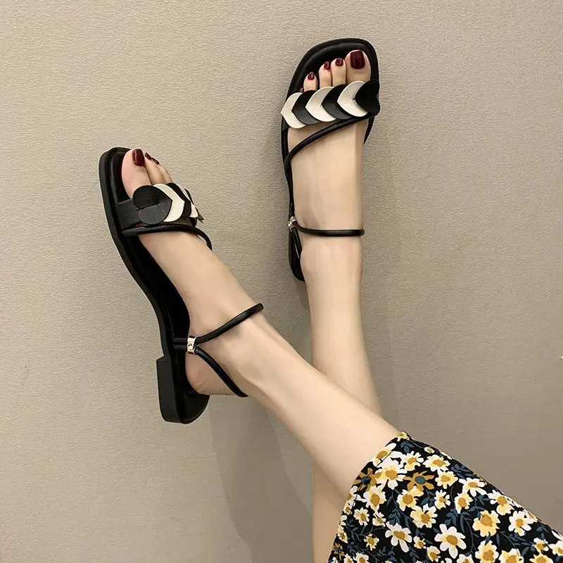 

Shoes For Girls Woman's Slippers Slides Square Toe Fashion Lady 2021 Summer Soft Luxury Flat Basic Rome PU Rubber Scandals