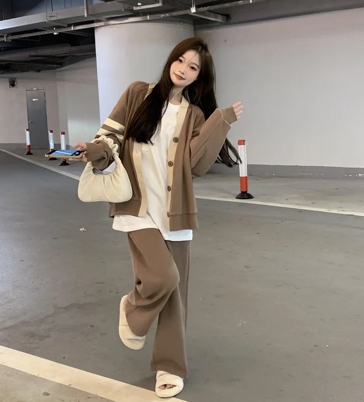 

Женское пальто в Корейском стиле на сезон осень-зима