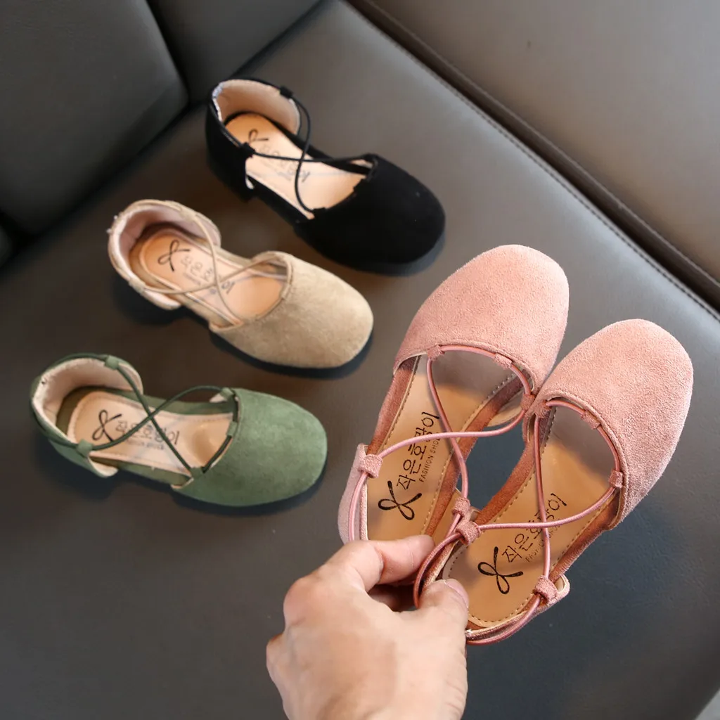 

Girls Princess Shoes Summer Cross Strap Flock Sandals Baby Girls Vacation Beach Flats Shoe Children Casual Loafers Solid Sandals