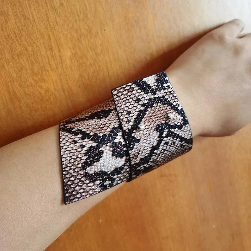 Женские кожаные браслеты Модные Винтажные в виде змеи с трещинами ювелирные