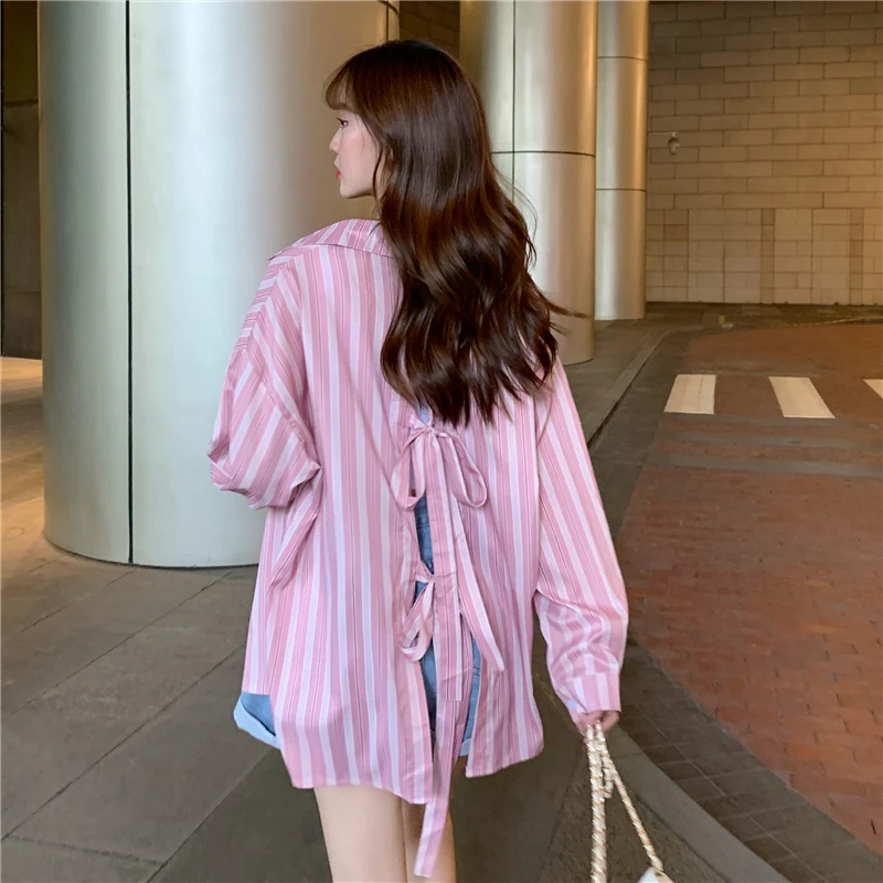

WERUERUYU женская блузка, Новинка осени, пикантная рубашка в полоску с бантом на спине, топы с длинным рукавом, розовый цвет