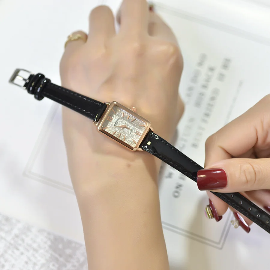 

New rectangular bar nail Korean student wristwatch Fashion Square Ladies Quartz Watch Dial Simple Luxury Women Watches