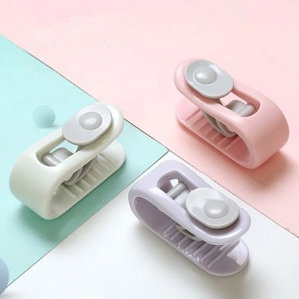 

8Pcs/set Plastic Non-slip Blankets Fastener Clip Non-slip Bed Cover Duvet Sheet Fixer Duvet Quilt Clips
