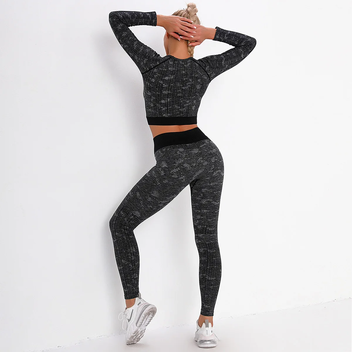 

Seamless Women Yoga Set Long Sleeve Sportswear Running Suit Fitness Clothing Gym Leggings Stripe Camouflage Workout Clothes