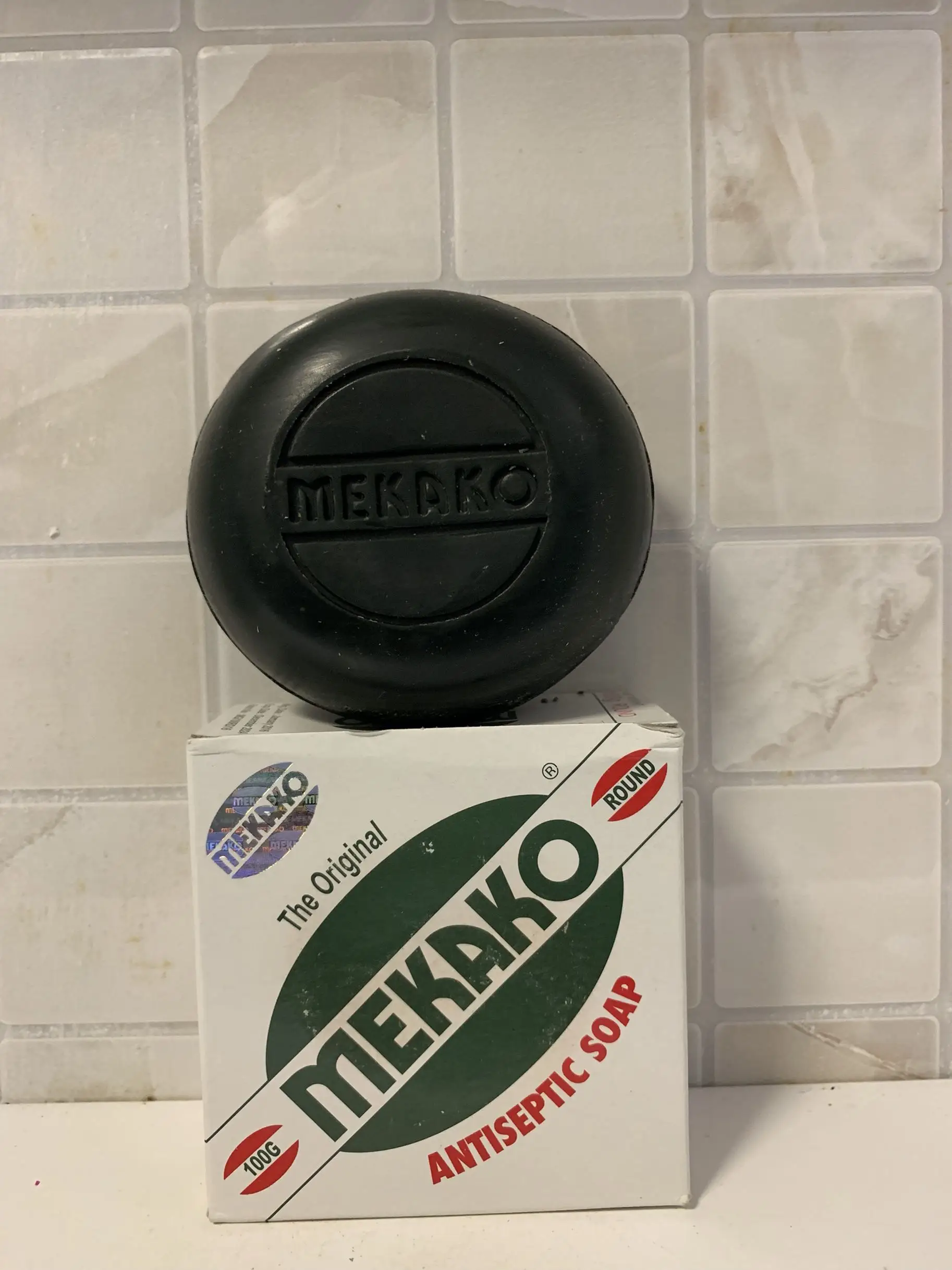 

Зеленое антисептическое мыло Mekako 100 г