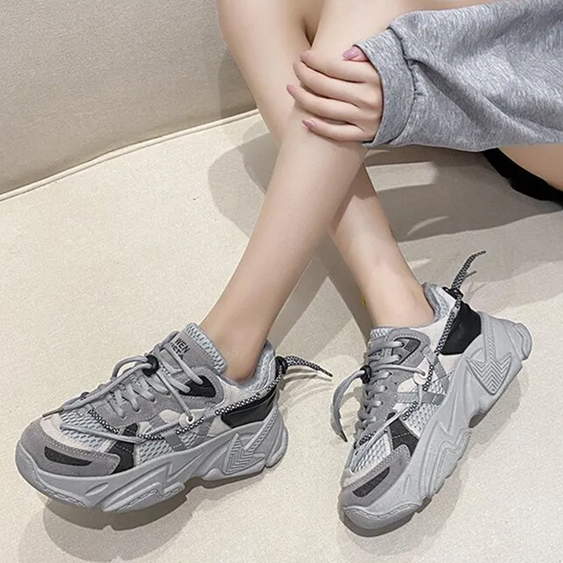 2022 Women Shoes Fashion Sneakers Tenis De Mujer Lace-up Plus Size Woman Platform Shoes Ladies Chunky Sneakers Casual Loafers