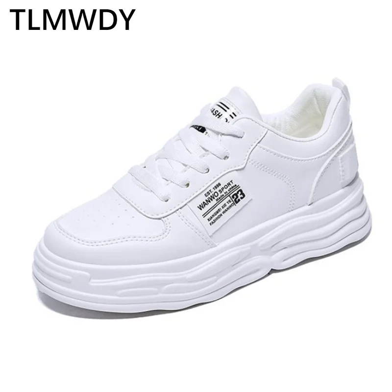 

2021 Autumn Women's Vulcanized Shoes Fashion Leather Platform Lace-up Sneakers Comfortable Light Low-heeled Women Casual Shoes