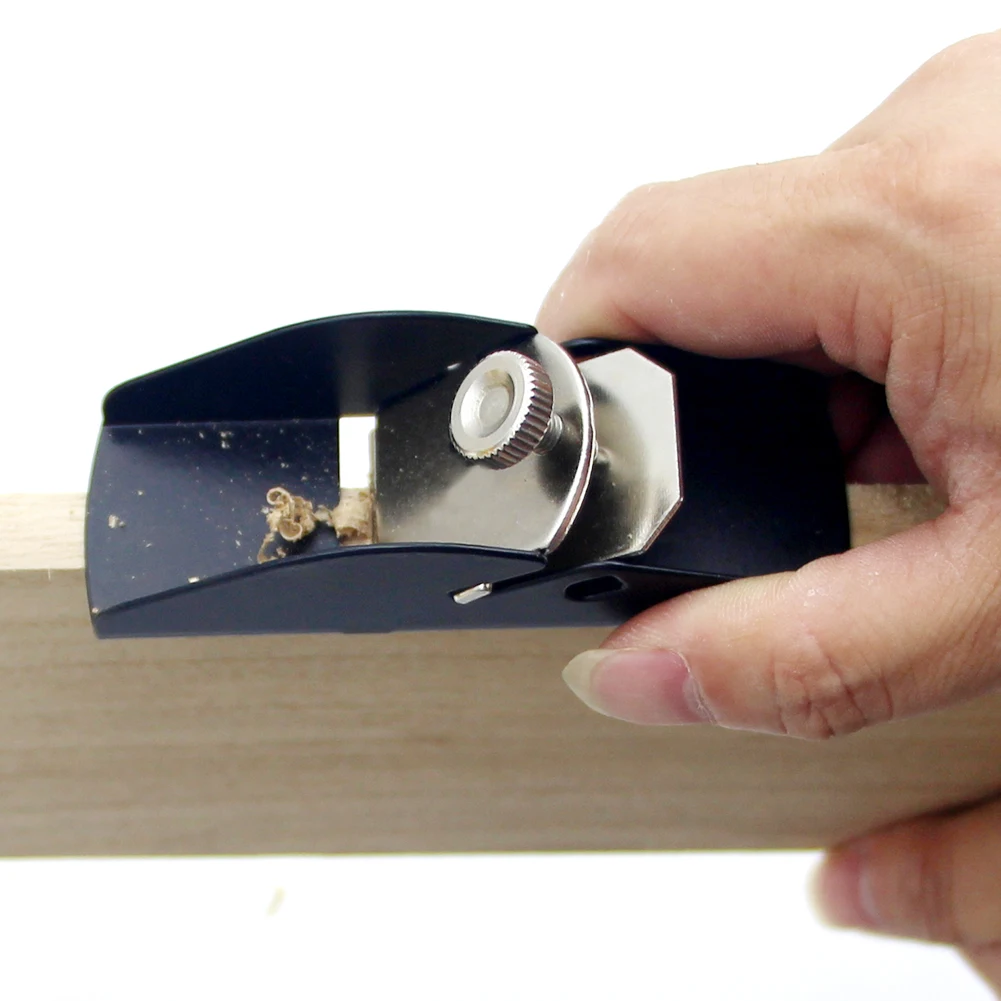 

1pc Woodworking Mini Wood Trimming Plane Hand Planer Hand Push Cast Carpenter Tools Adjustable Cutting Edge Sharpening Woodcraft