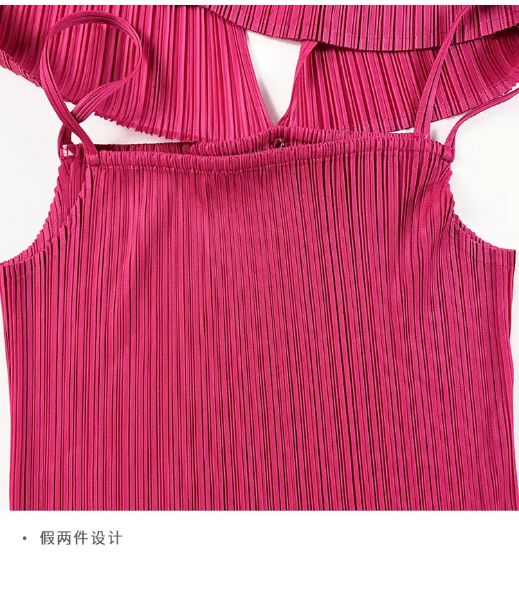 

Plus Size Tops For Woman 45-75kg 2021 Spring V-Neck Long Sleeved Solid Colour Stretch Miyake Pleated Slit Hollow Out T-Shirt