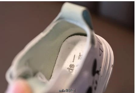 Детские кроссовки Disney с Микки Маусом мягкие кожаные ботильоны для маленьких