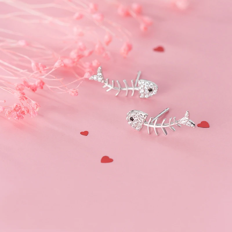 

MloveAcc Romantic Fish Bone Stud Earrings for Women 925 Sterling Silver CZ Earrings for Girl Gfits Original Design
