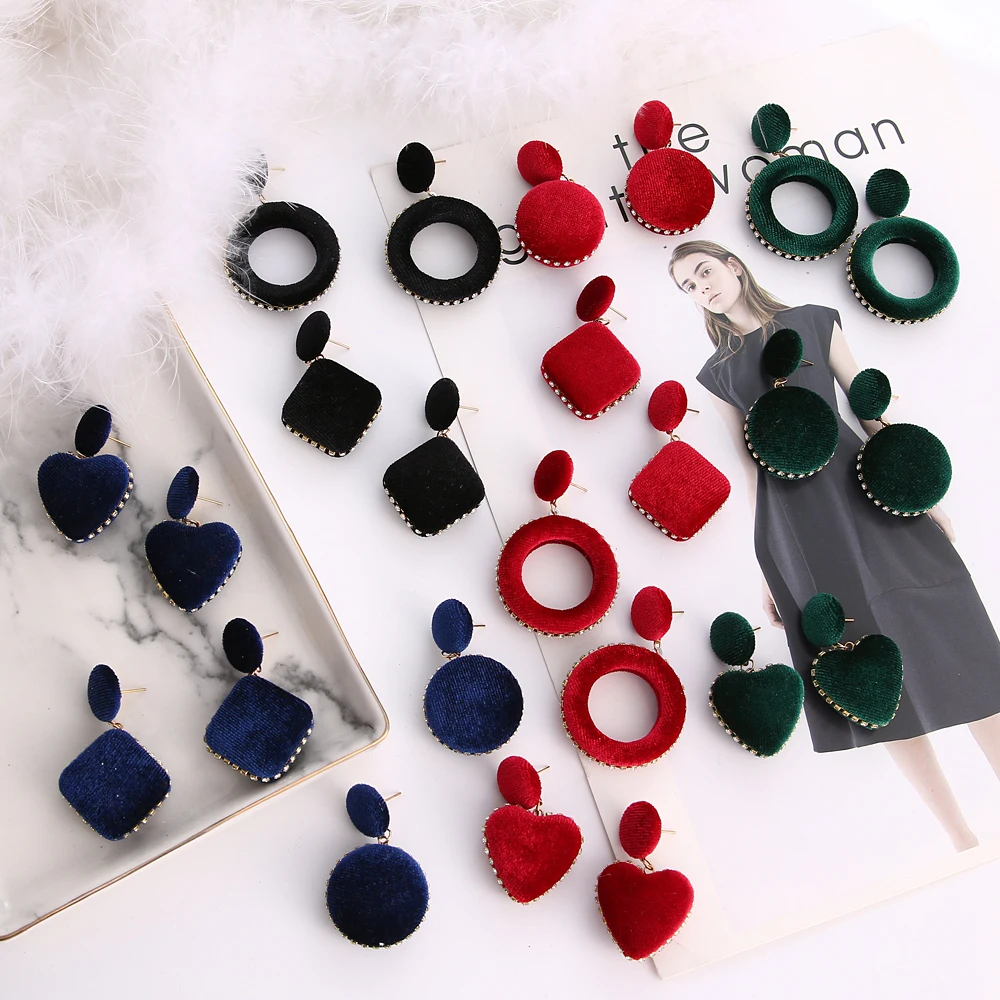 

IPARAM Fashion Heart Velvet Drop Earrings for Women Korean Round Crystal Geometry Crystal Velvet Earrings Party Jewelry Gift