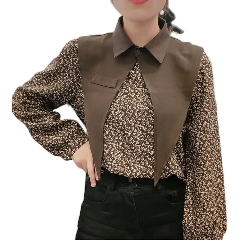 

2021 spring and autumn new design sense detachable shawl + floral Satin shirt two piece suit