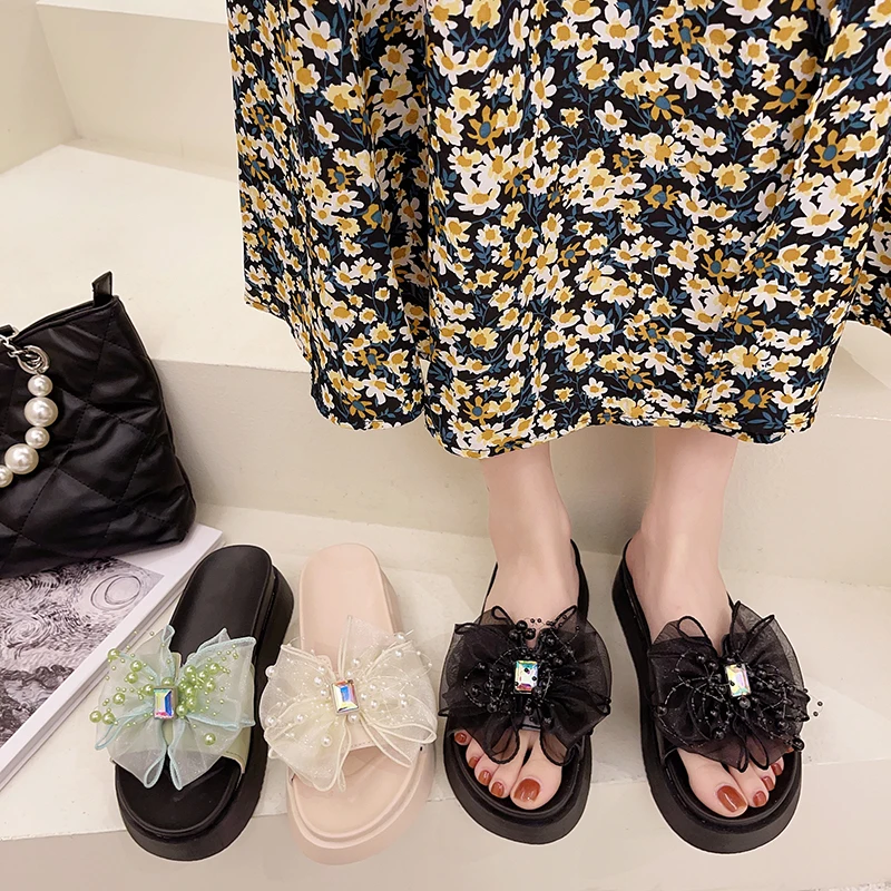 

Flat Shoes Female House Slippers Platform String Bead Slides Butterfly-Knot Jelly Flip Flops Fashion Slipers Women Soft Glitter