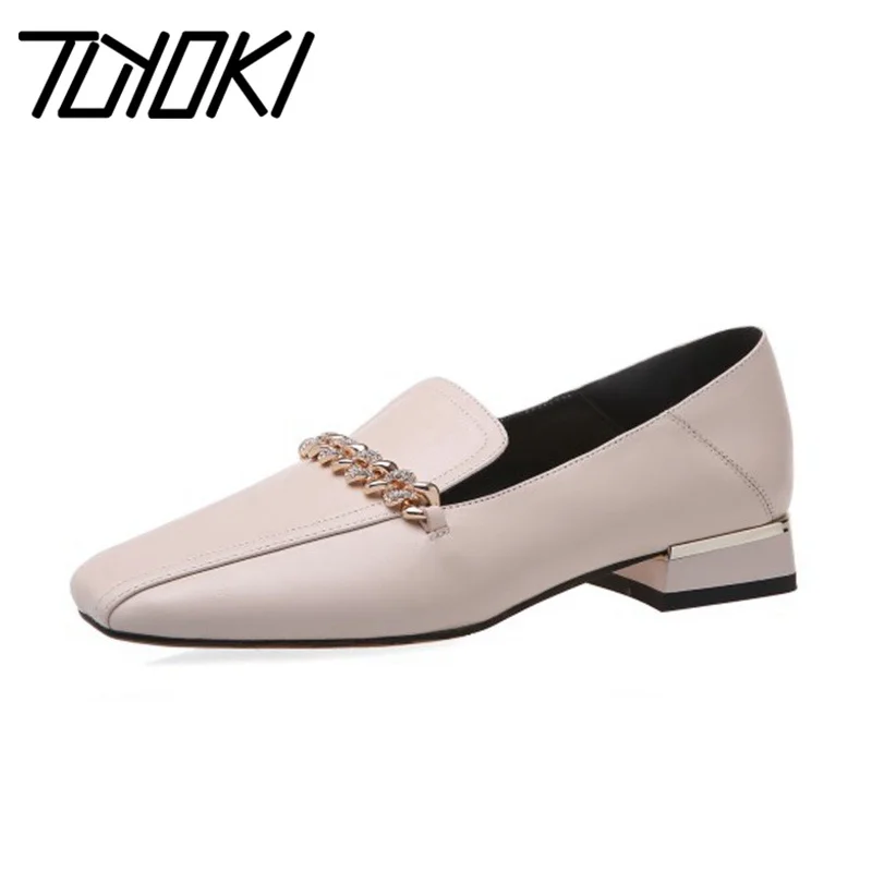 

Tuyoki New Flat Shoes Real Leather Square Toe Metal Chain Women Shoes Fashion Sweet Party Women Footwear Size 34-39