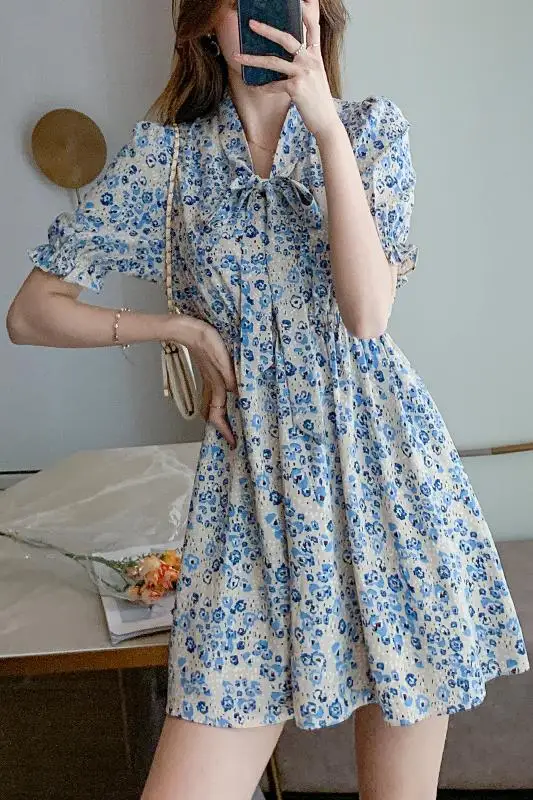 

2021 Summer Floral Dress Women's New French Bow Neck Fresh Auricularia Slim Waist Show Chiffon A-line Vestido