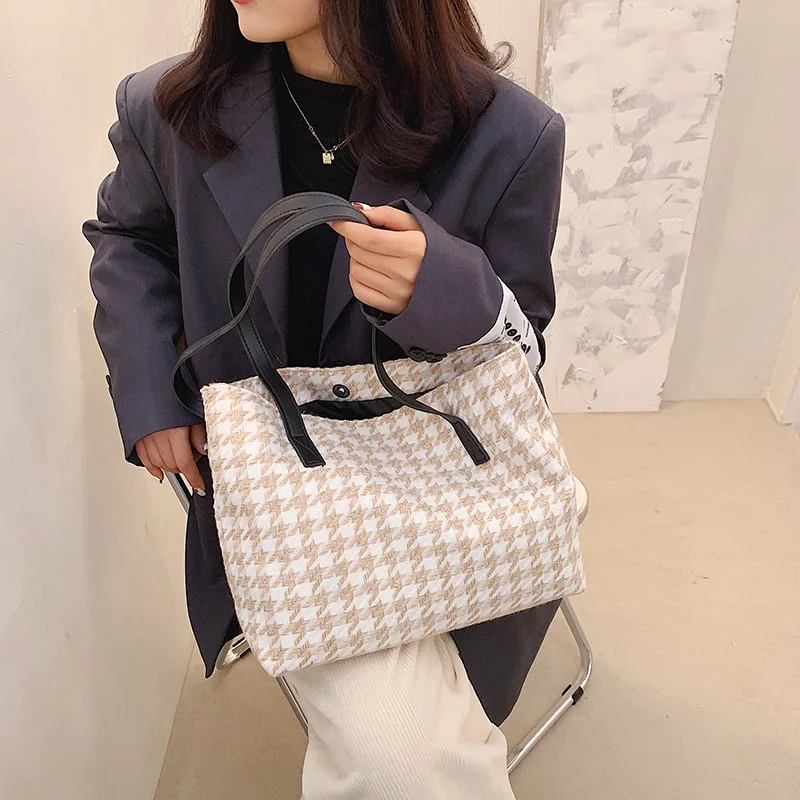

2021 New Fashion Luxury Brand Leather Handbag Casual Large Capacity Commuter Women'S Shoulder Crossbody Bag Shopping Bag XBL1430