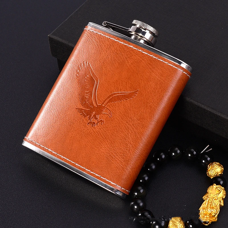 

Eagle Embossed Stainless Steel Wine Pot PU Leather Surface Hip Flask Portable Travel Whiskey Alcohol Bottle Liquor Bottle