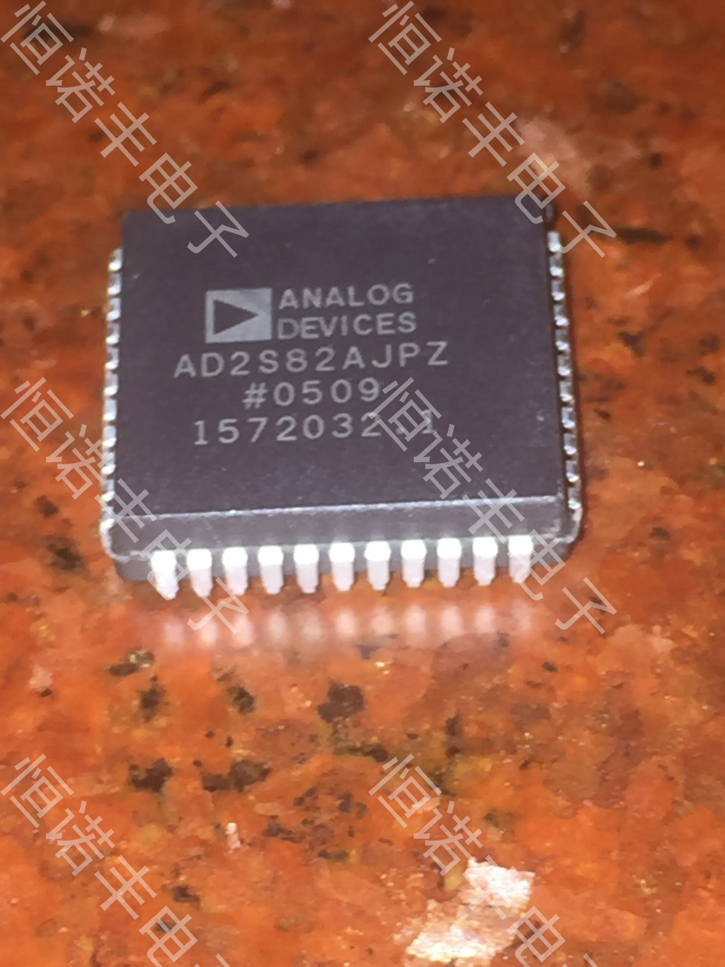 

Бесплатная доставка, 5 шт./лот AD2S82AJPZ AD2S82PLCC