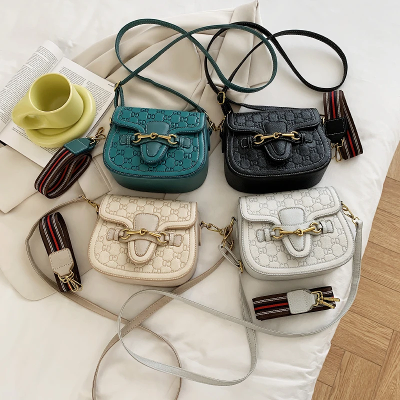 

Handbags fashion ladies shoulder bags embossed snake print velvet shoulder bag wallets and handbags all-match solid color