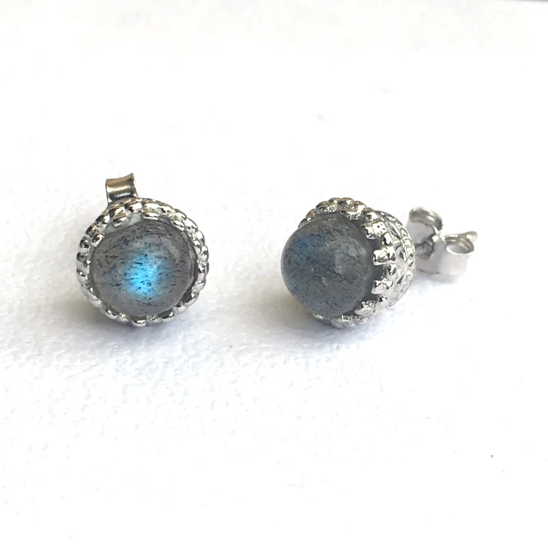 Женские серьги гвоздики из серебра 925 пробы с натуральным