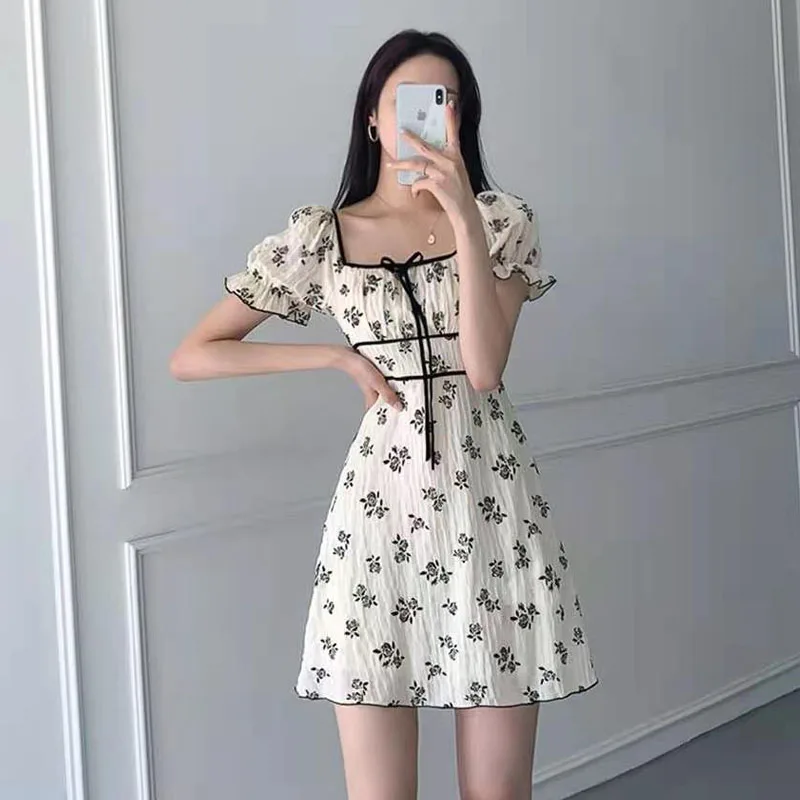 

New Summer Korea Elegant Slim Square Neck Lace Up Flare Sleeve Floral Dress Retro Women Mini Short Sleeve Fairy Fashion Vestido