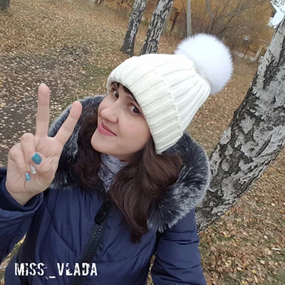 Новинка шапка ZJBECHAHMU с помпоном из меха норки и лисы женская помпонами вязаные