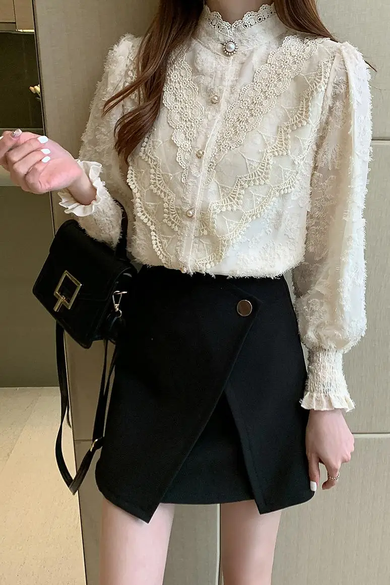 

COIGARSAM Full Sleeve Shirt Womens tops New Winter Patchwork Turtleneck Women shirts Apricot 5159