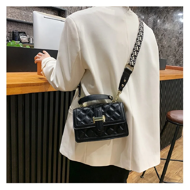 

Women's Small Bags Tide Hundred With The Autumn And Winter Models Single Shoulder Armpit Bag Texture Fashion Crossbody
