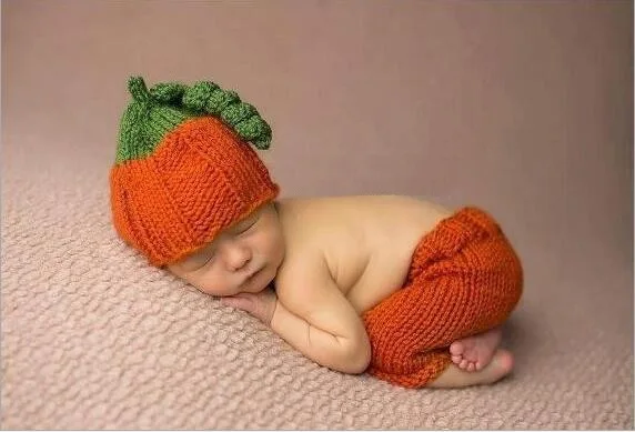 

Lovely Baby Newborn Photography Props Infant Boys Halloween Costume Pumpkin Suit Kids Outfit Photo Prop 0-1m or 3-4