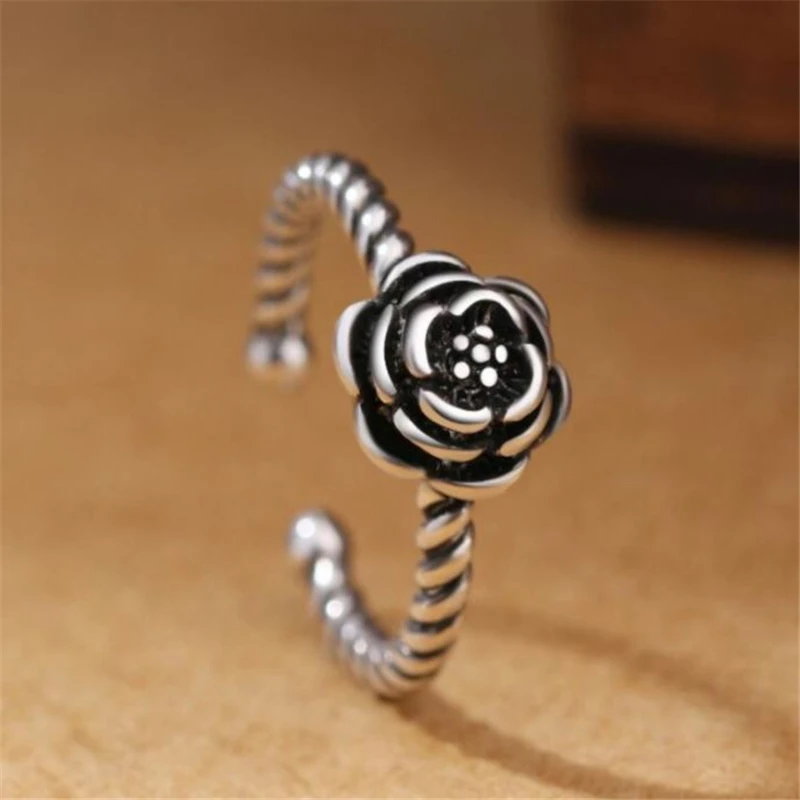 

Season Gate Silver Color Retro Black Rose Creative Adjustable Size Open Ring for Woman Girls SR050