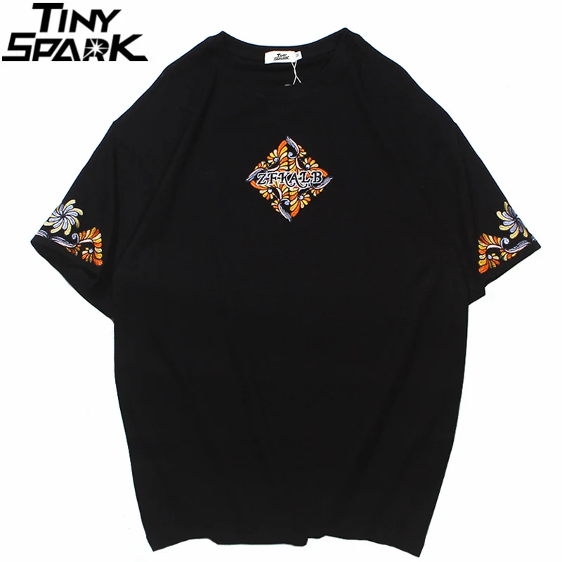 

2021 Men Streetwear T-Shirt Hip Hop Embroidery Graphic T Shirt Harajuku Cotton Casual Tshirt Summer Short Sleeve Tops Tees Black