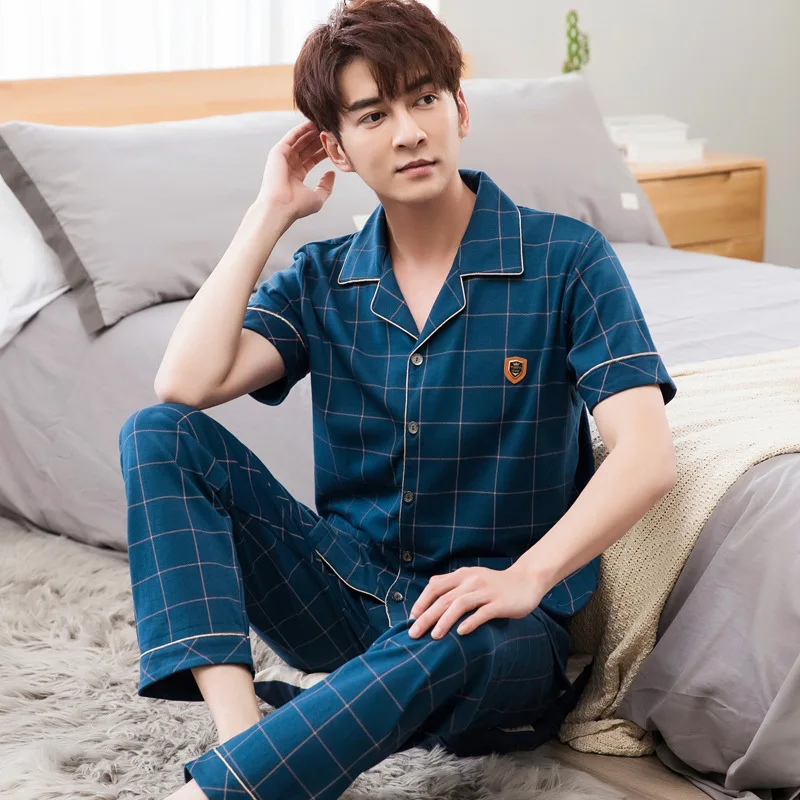 (Tops + pants) Men's cotton short-sleeved pajamas suit casual striped loose and comfortable thin trousers cardigan home service