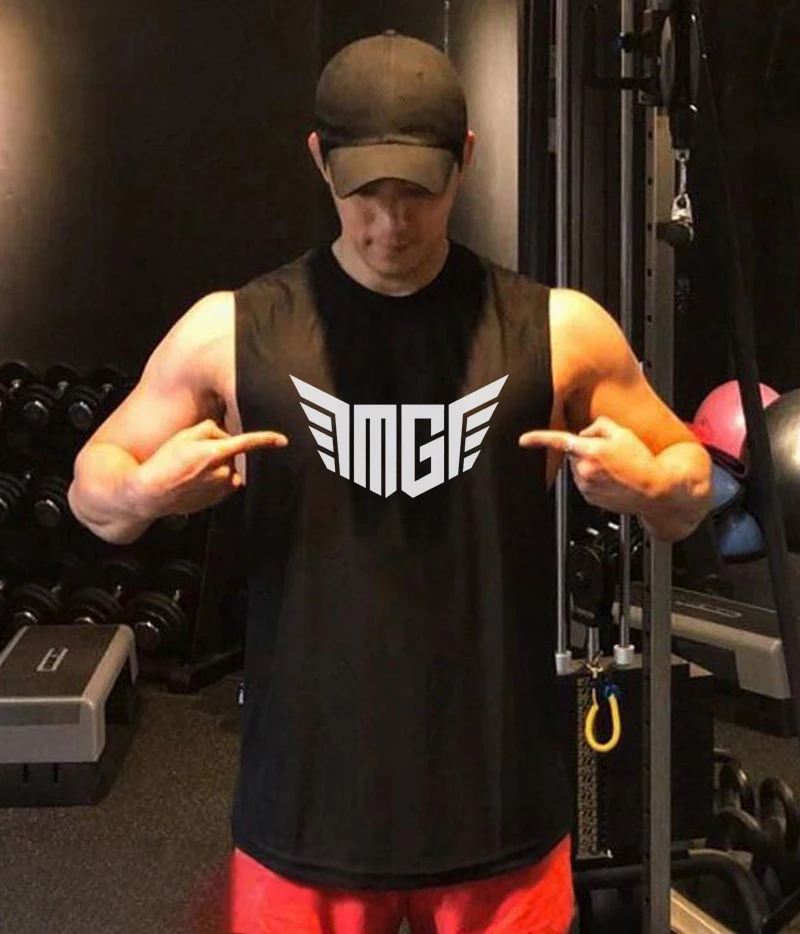 

Men Summer Gym Fitness Cotton Tank Tops Joggers sleeveless Breathable shirt Male fashion Casual Tank top Bodybuilding Clothing