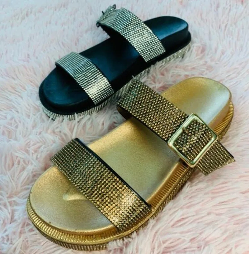 

Shining Rhinestone Summer 2020 Women Buckle Sandal Outside Wild Beach Slippers Side Beading Ladies Leisure Home Travel Flip Flop