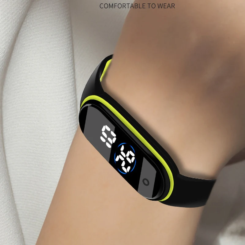 Часы Детские с силиконовым ремешком цифровые спортивные Водонепроницаемые