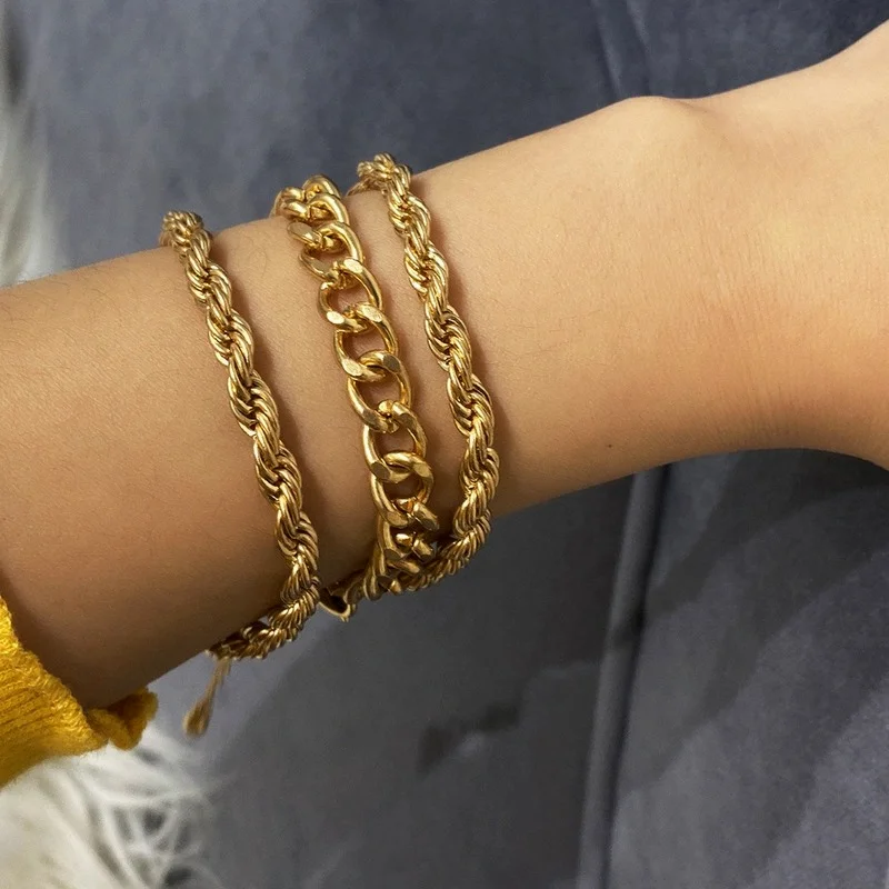 

Retro Punk European Popular Fashion Trendy Street Claps Multi-element Ladies Suit Bracelet Set Charm Bracelet Wholesale Jewelry