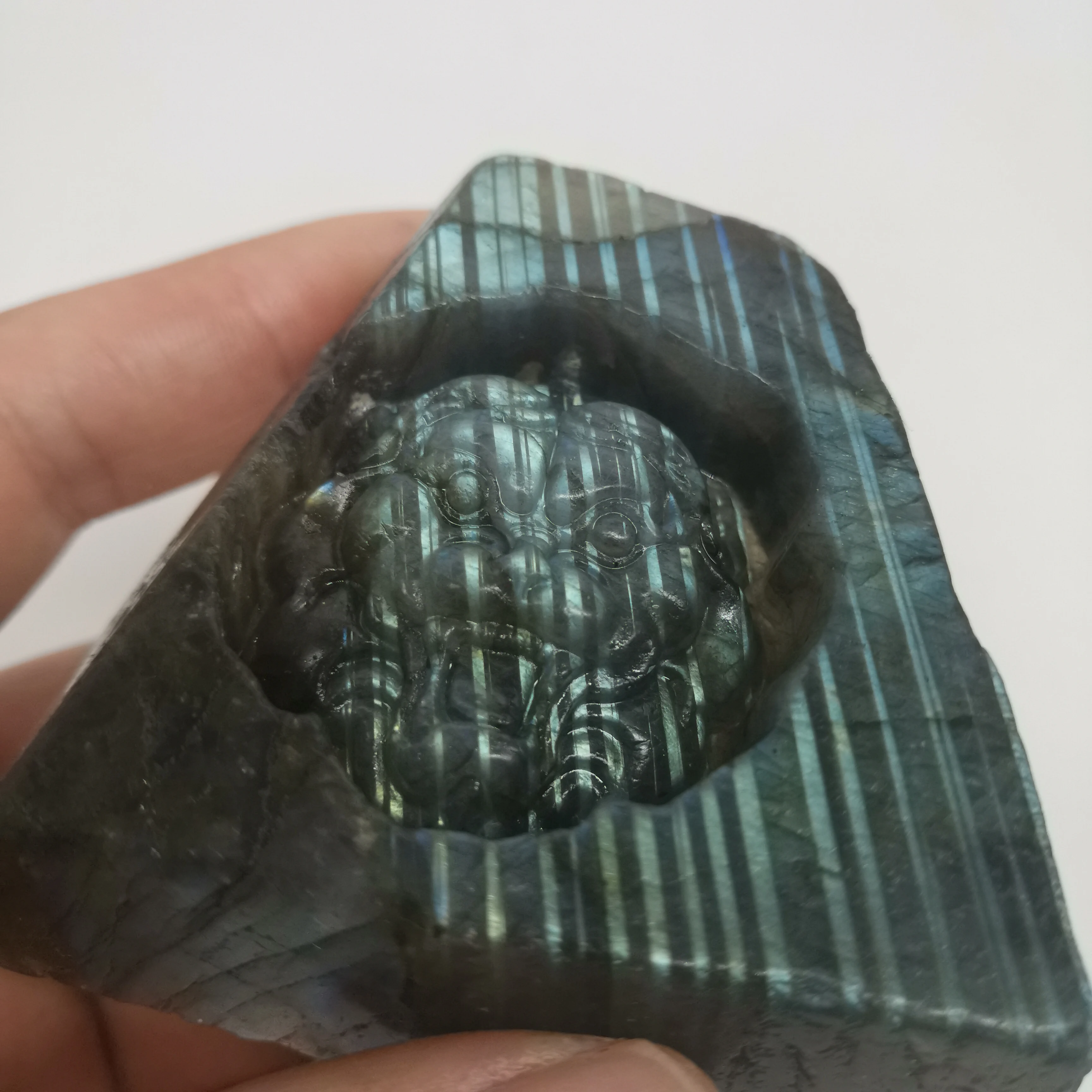 # XT311 (113 г) заживляющий кристалл красочный камень натуральный лабрадорит голова