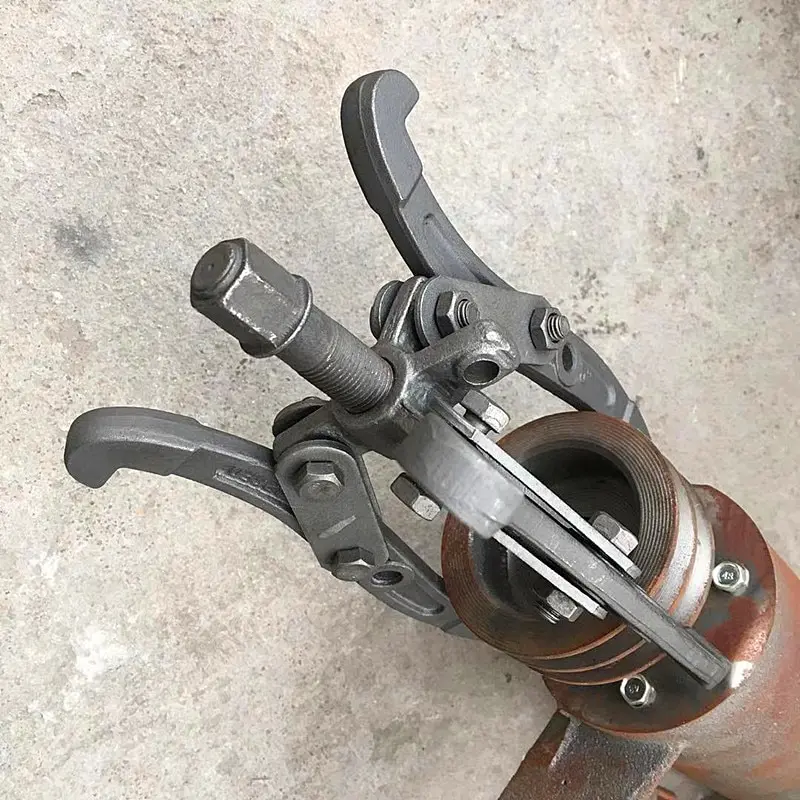 

New Sale Multifunctional 3 Jaw 60-150mm Bearing Puller Auto Gear Remover Pulling Extractor Tool With Reversible Legs 2021
