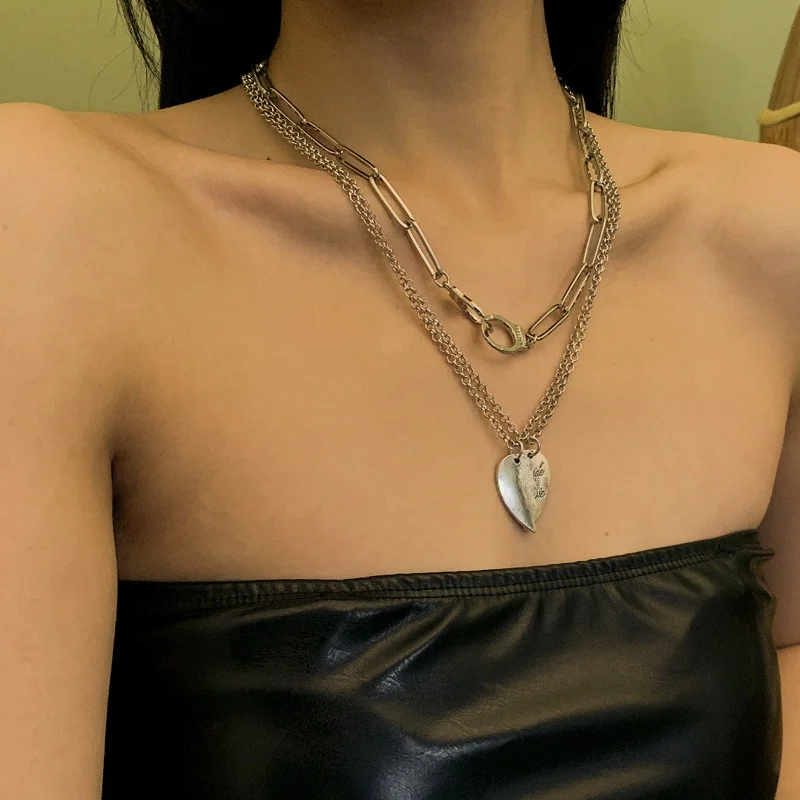 

Modern Jewelry Heart Pendant Necklace Popular Design Silvery Plating Hot Selling Two Layer Metal Chain Necklace For Women