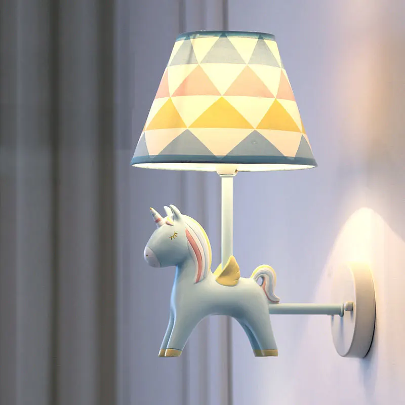 

Resin Unicorn Wall Lamps Modern Animal Wall Sconce Led Mirror Lights for Children's Room Kids Bedroom Bedside Lamp Home Decor