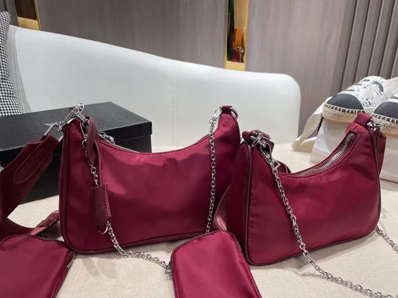 

2021 модная женская нейлоновая сумка-мессенджер HOBO три в одном, сумка через плечо, роскошный дизайн, сумка-тоут с логотипом P и 2 ремешками